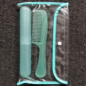 Teal Travel Comb and Case Set